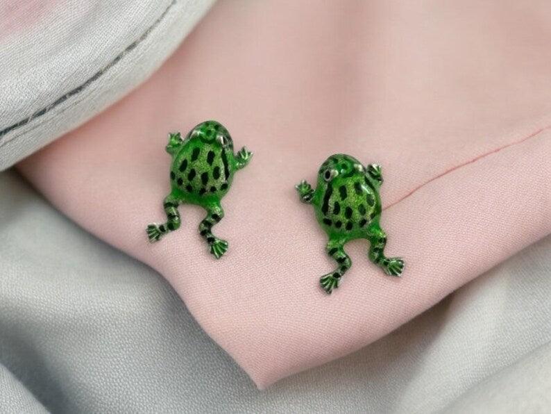 Earrings | Frog | Costume Jewelry | Humor | Kawaii | Cute