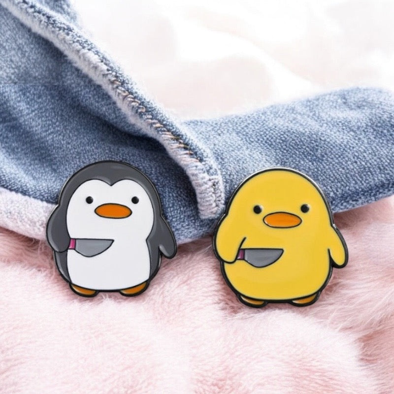 Pin's Broche Email | Poussin ou Pingouin Couteau | Humour | Mignon | Fun | Kawaii