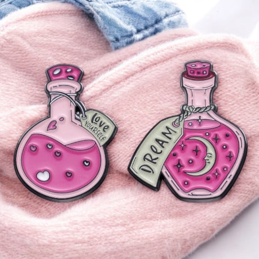 Pin's Broche Email | Fiole d'Amour | Potion Magique | Sérum d'amoureux | Sorcier | Kawaii