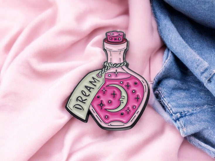 Pin's Broche Email | Fiole d'Amour | Potion Magique | Sérum d'amoureux | Sorcier | Kawaii