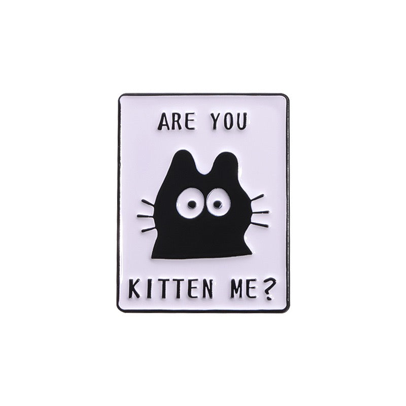 Pin's Broche Email | Badge Club | Are You Kitten Me | Amoureux des Chats | Kawaii Dessin Animé