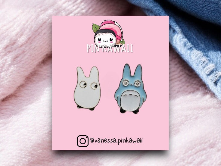 Set of 2 Enamel Brooch Pins | Totoro | Noiraudes | Pink Blue | Kawaii | Cute