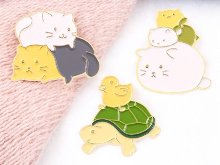 Pin's Broche Email | Animaux Empilées | Pile de chat, Tortue, Poussin | Kawaii | Fun | Humour