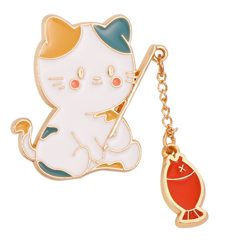 Pin's Broche Email | Chat Cane à Peche Poisson Rouge ou Bleu | Kawaii | Mignon