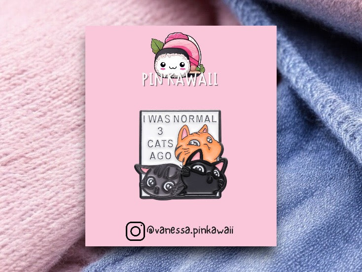 Pin's Broche Email | Pile de Chats | Normal 3 Cats Ago | Calins de Chat | Mignon | Kawaii Dessin Animé