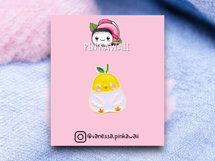 Pin's Broche Email | Poussin Feuille sur la Tête | Humour | Kawaii | Mignon