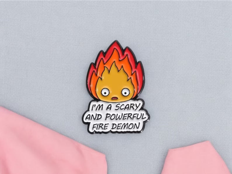 Pin's Broche Email | Chateau Ambulant | Calcifer Démon du Feu | Kawaii | Mignon