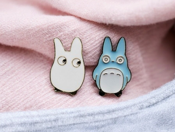 Lot de 2 Pin's Broche Email | Totoro | Noiraudes | Blanc Bleu | Kawaii | Mignon