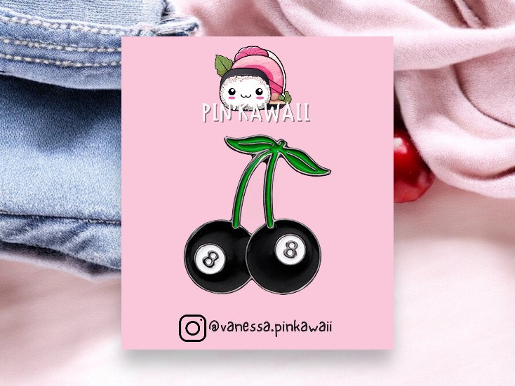 Pin's Broche Email | Cerise 8 Ball | Balle de billard 8 | Kawaii | Fun | Humour Mignon Porte Bonheur