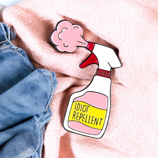 Pin's Broche Email | Spray Repulsif à Idiots | Rose Girly Féminin | Humour | Kawaii | Mignon