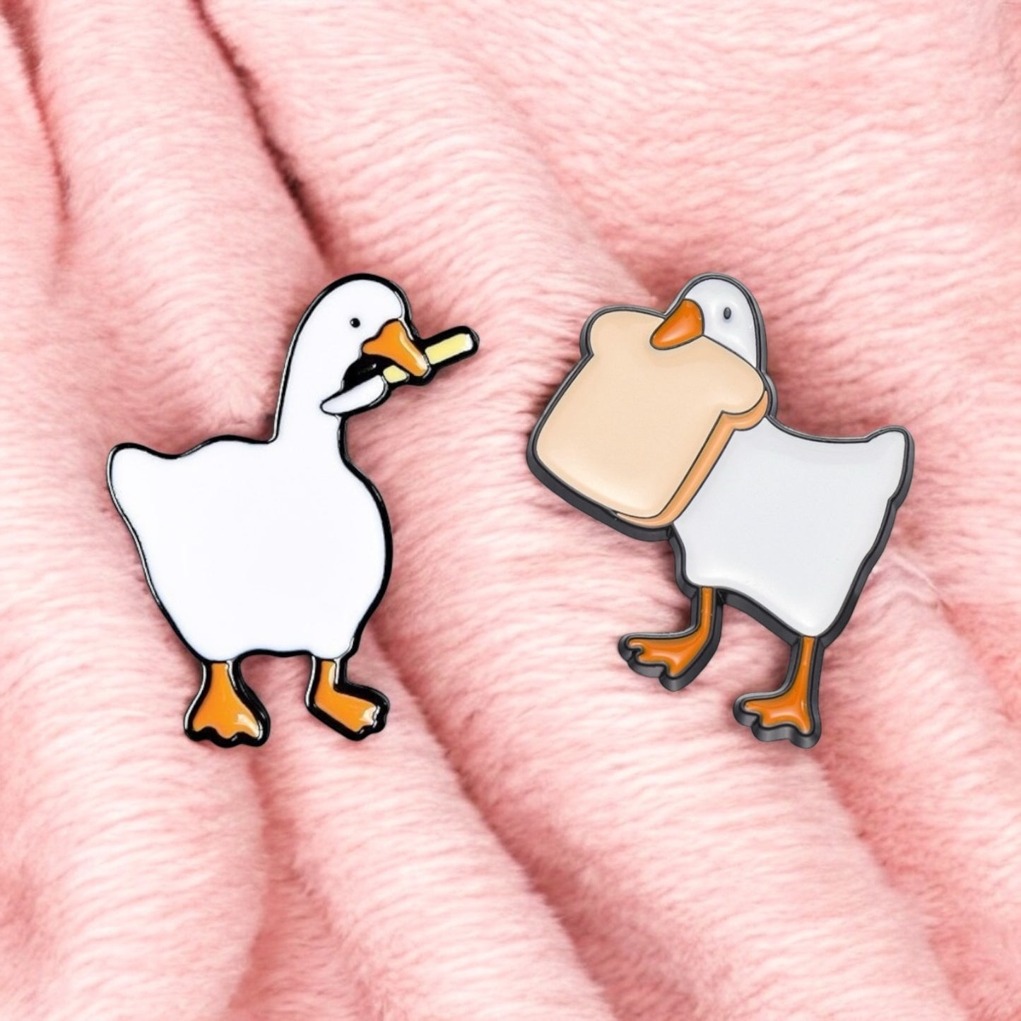 Lot de 2 Pin's Broche Email | Canard Couteau Tartine | Mignon | Kawaii | Fun | Humour A partager