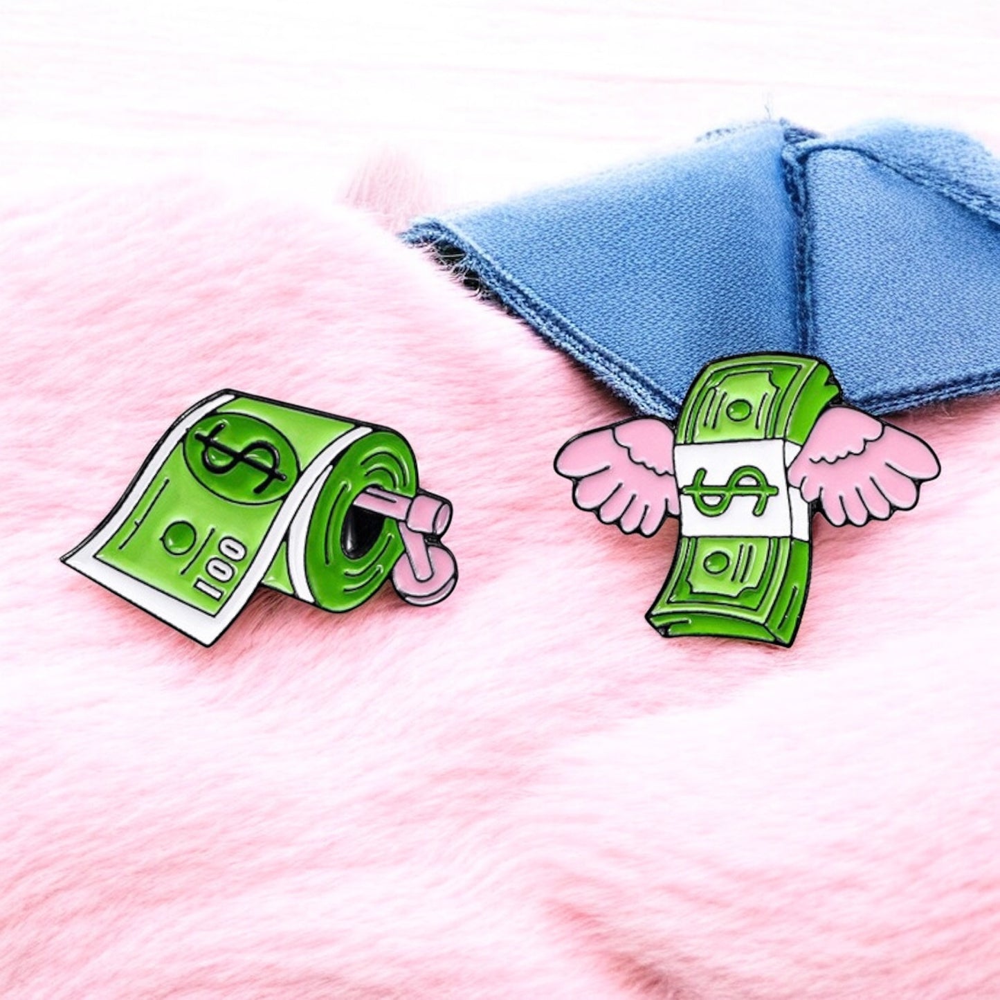 Pin's Broche Email | Liasse de Billet | Argent Monnaie | Humour | Kawaii | Mignon Papier Toilette ou Ailes ange