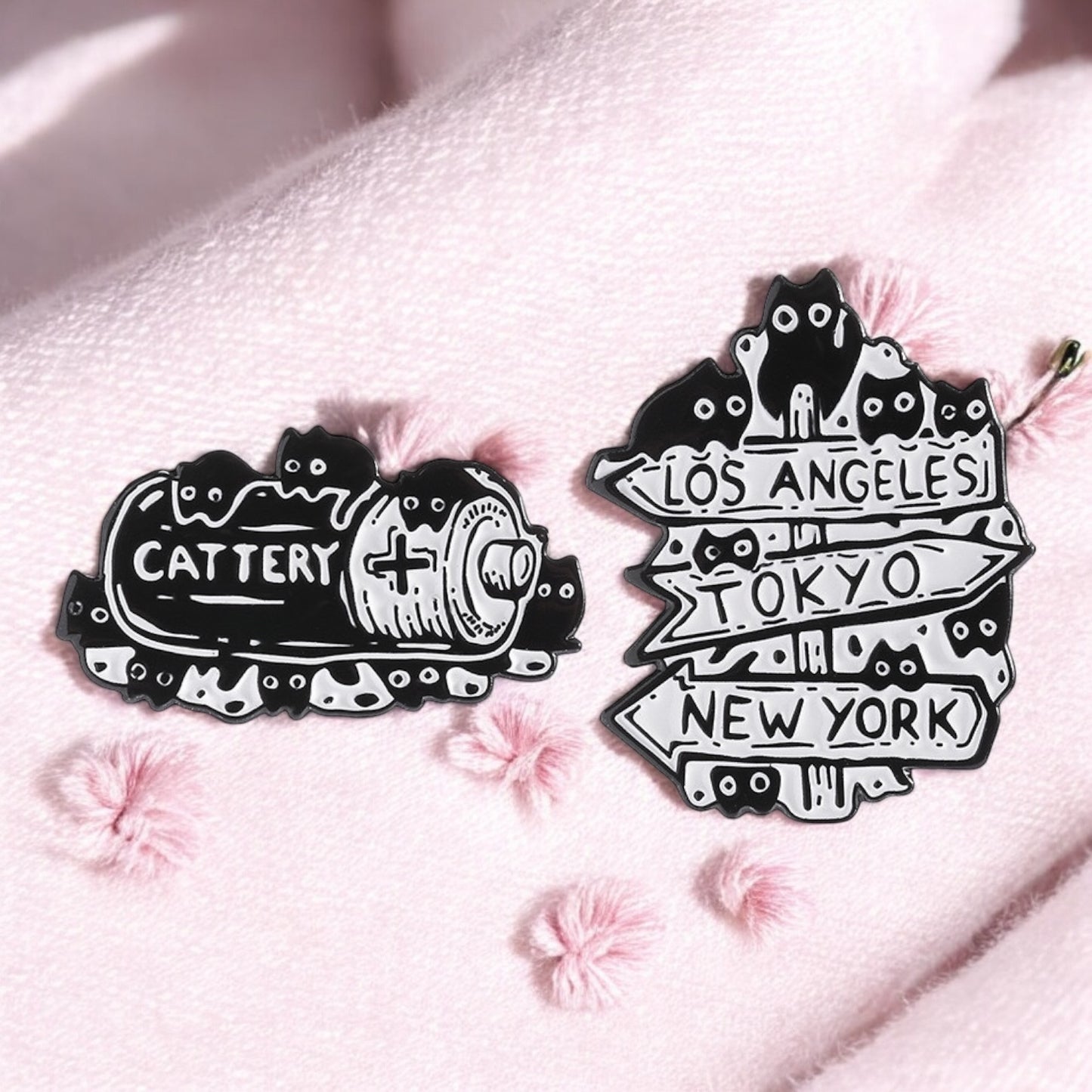 Pin's Broche Email | Chat Destination Cat Batterie | Chaton Mignon | Kawaii | Fun | Humour
