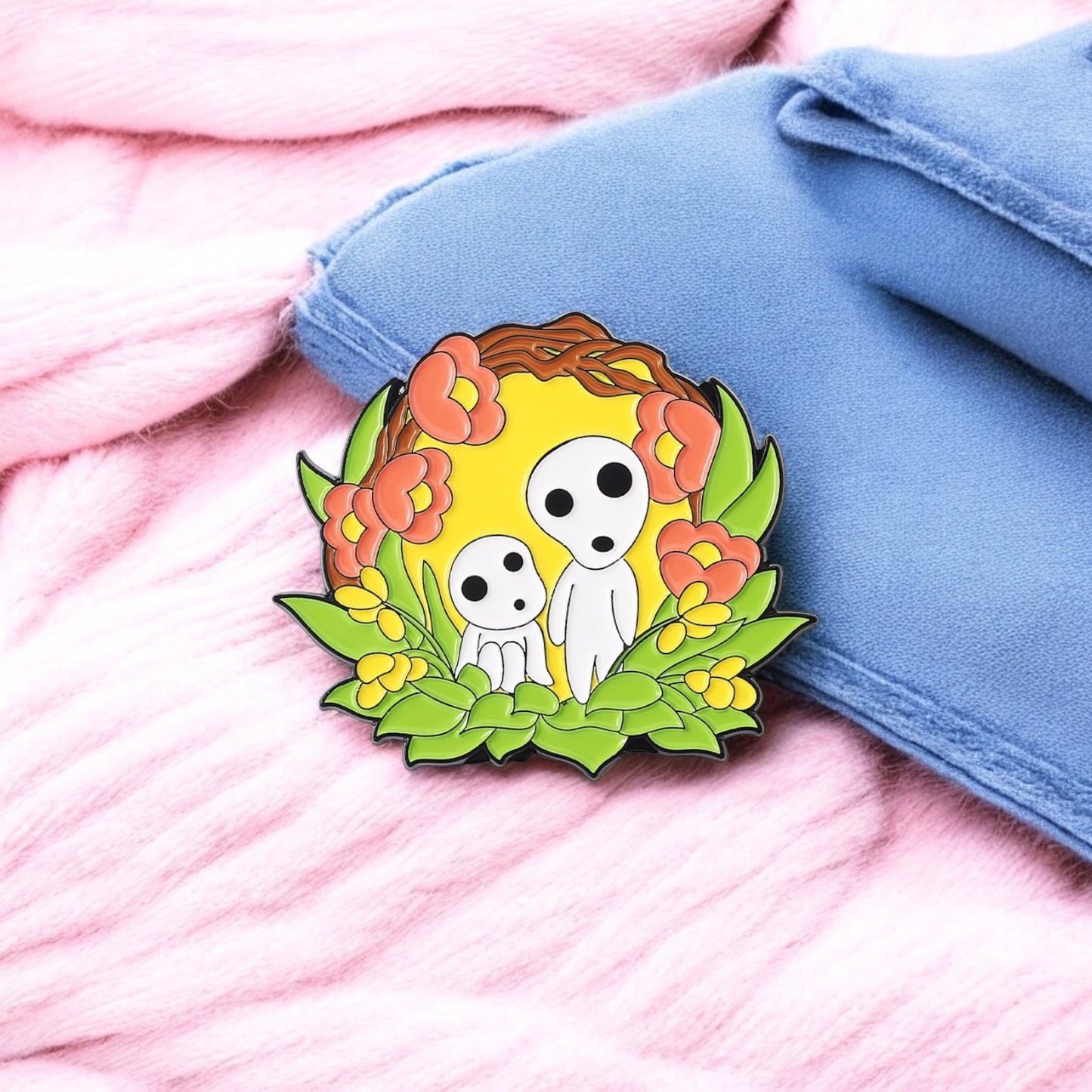 Pin's Broche Email | Kodama | Esprit de la Forêt | Kawaii | Mignon
