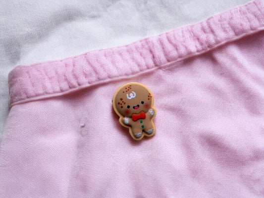 Pin's Broche | Bonhomme en pain d'épice | Biscuit | Noël | Kawaii