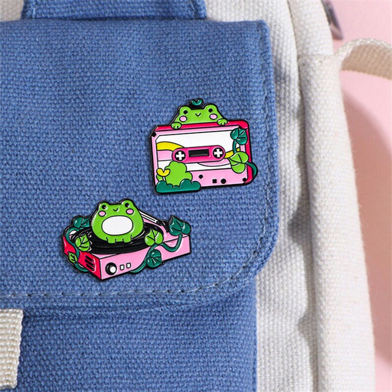 Pin's Broche Email | Mignon Grenouille Musique | Kawaii | Fun Humour Amoureux des Grenouilles