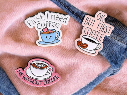 Pin's Broche Email | Amoureux de Café | Coffee | Café en Premier | Mignon |Kawaii | Fun | Humour