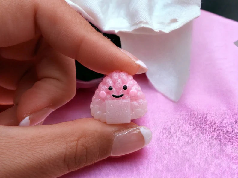 Resin Brooch Pin | Colors rice ball onigiri | Sushi | Kawaii