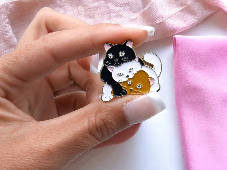 Pin's Broche Email | Pile de Chats | Calins de Chat | Mignon | Kawaii