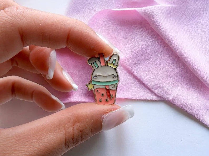 Pin's Broche Email | Ours, Chat ou Lapin Smootie | Sirop | Kawaii | Fun | Humour