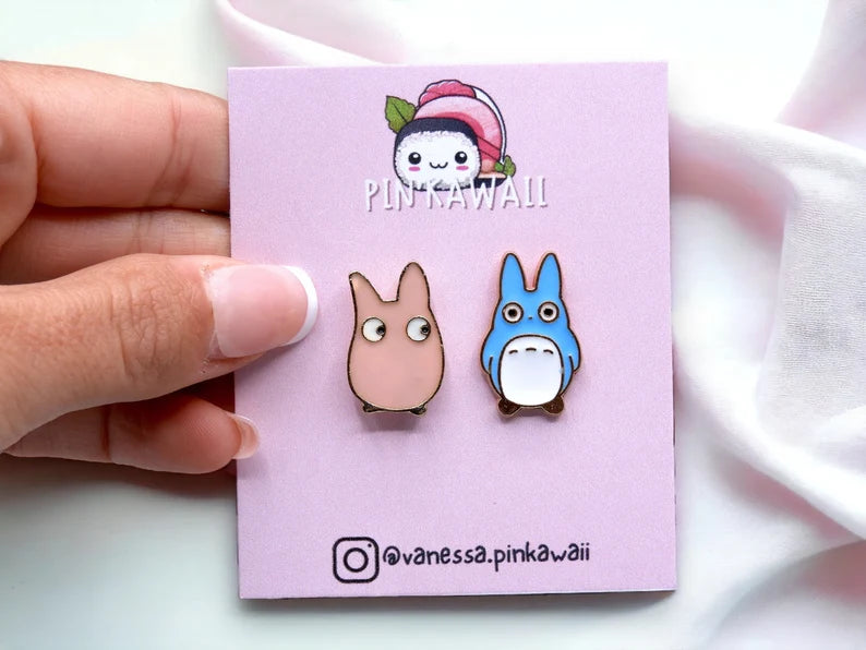 Set of 2 Enamel Brooch Pins | Totoro | Noiraudes | Pink Blue | Kawaii | Cute