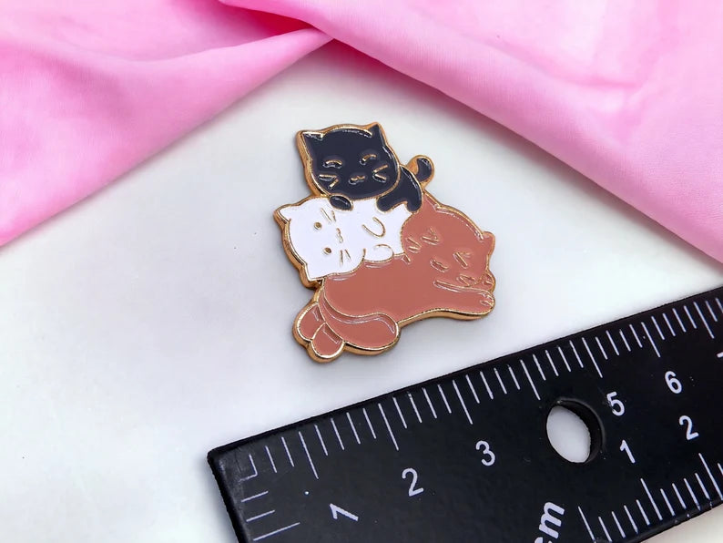 Pin's Broche Email | Pile de Chats | Calins de Chat | Mignon | Kawaii