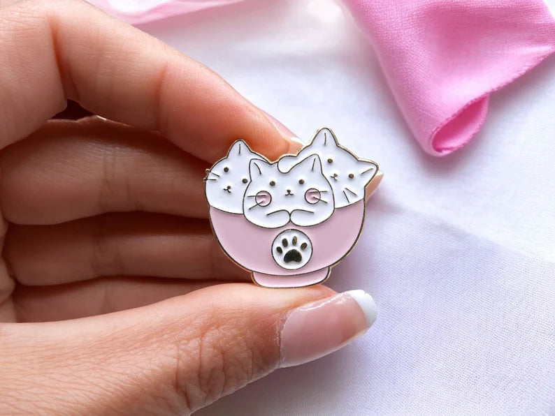 Pin's Broche Email | Chat Cuisine Asiatique Kawaii | Bol de Chat ou Baguette Chinoise Chat | Kawaii | Fun | Humour