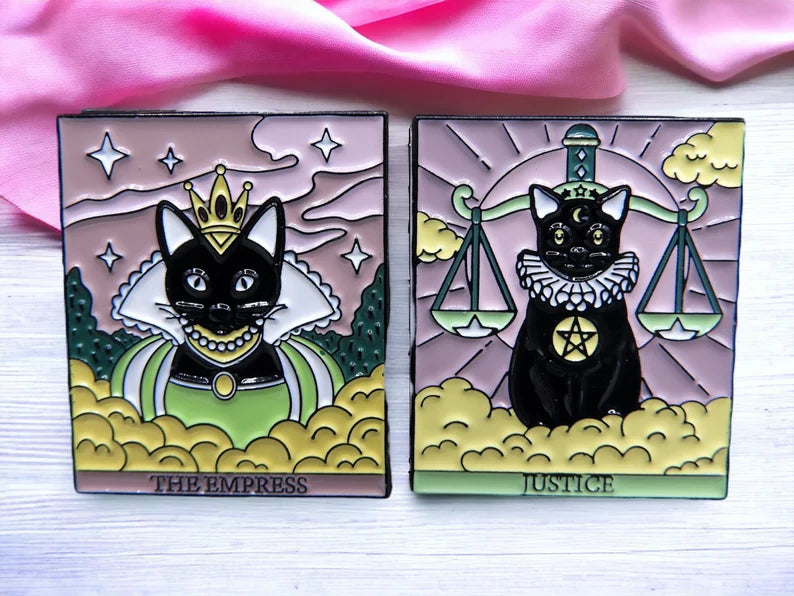 Pin's Broche Email | Tarot Chat Kawaii | Carte de Tarot | Kawaii | Fun | Humour