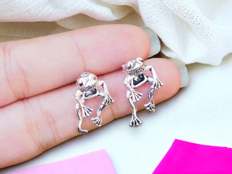 Earrings | Frog | Costume Jewelry | Gold or Silver | Kawaii | Cute