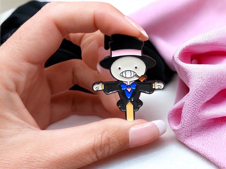 Email Brooch Pin | Howls Scarecrow | Turnip Head | Moving Castle | Kawaii | Cute