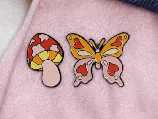 Pin's Broche Email | Champignon Papillon Kawaii | Cute | Mignon | Kawaii | Fun | Humour