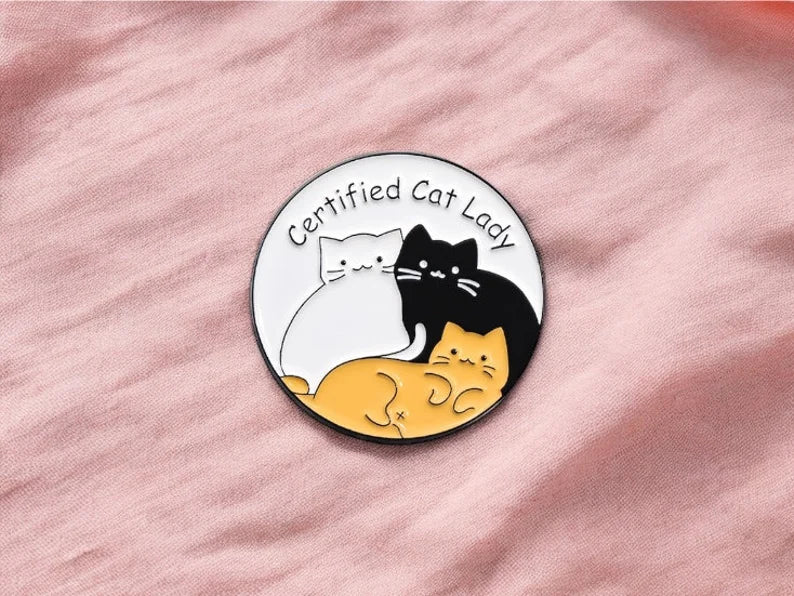 Pin's Broche Email | Bande dessinée Chat Humour | Rose Girly Féminin | Amoureux des Chats | Kawaii | Mignon