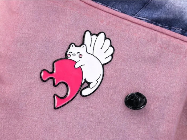 Lot de 2 Pin's Broche Email | A partager | Coeur couper en 2 | BFF ou Couple | Kawaii | Mignon Chat Coeur