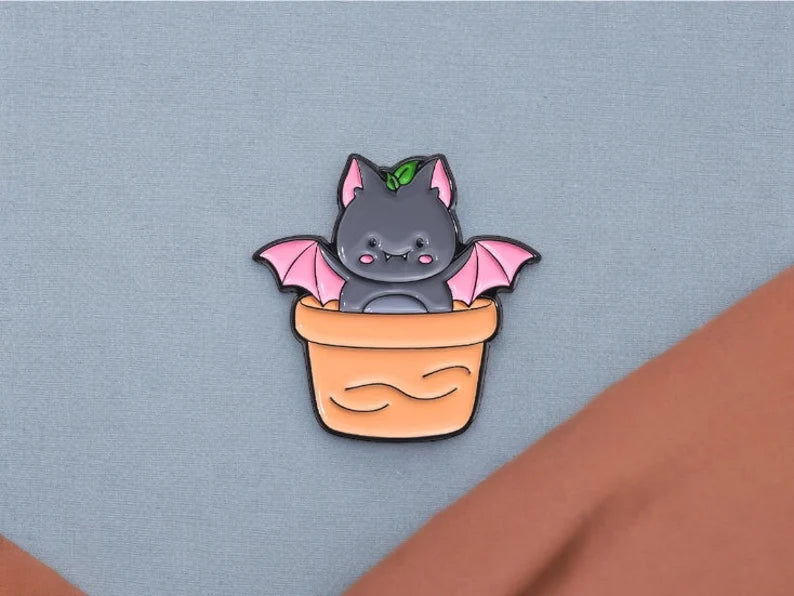 Pin's Broche Email | Mignon Cactus Chauve Souris Lapin Grenouille | Kawaii | Fun Humour Pot de Fleur Cactés