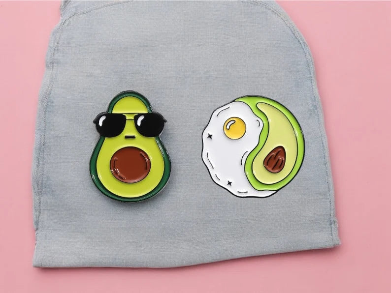 Pin's Broche Email | Avocat Lunettes Soleil | Oeuf Avocat Petit Déjeuner | Kawaii Mignon | Fun | Humour