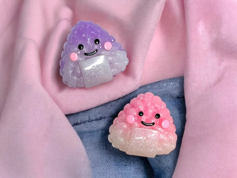 Resin Brooch Pin | Colors rice ball onigiri | Sushi | Kawaii