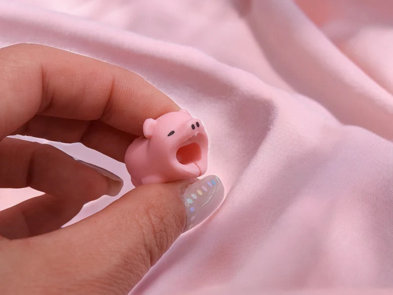 USB Cable or Mobile Charger Protection | Anti-Break Sleeve | Protection Device | Pig | Cute Animals | Silicone