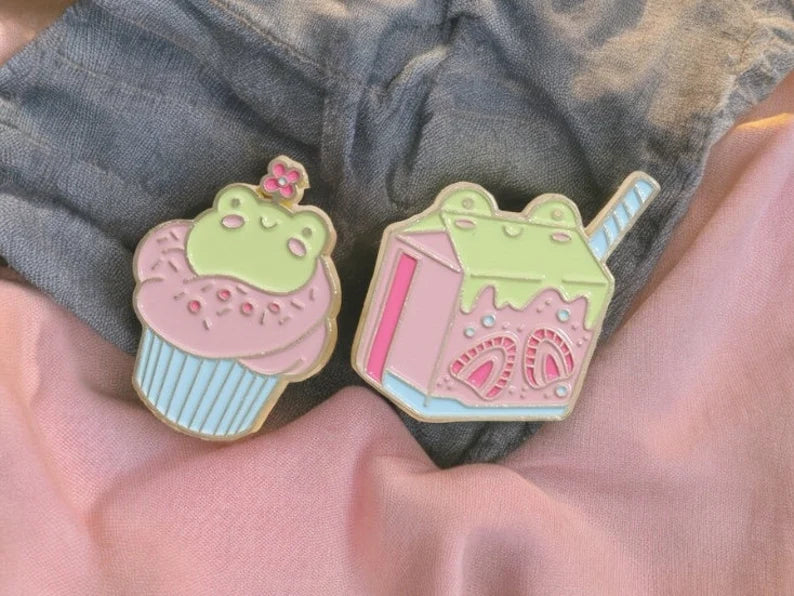 Pin's Broche Email | Grenouille Muffin ou Smootie | Amoureux des Grenouilles | Grenouille | Kawaii | Fun | Humour