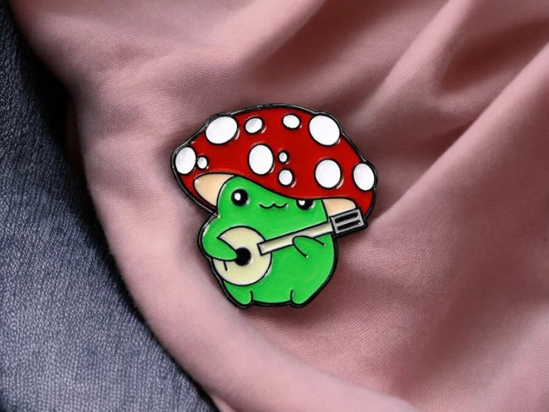 Pin's Broche Email | Grenouille Champignon | Forestier | Kawaii | Fun | Mignon Dessin Animé