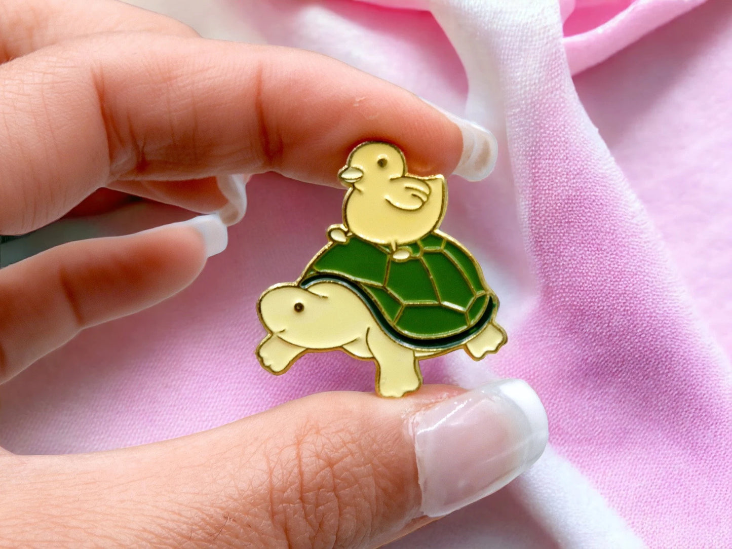 Pin's Broche Email | Animaux Empilées | Pile de chat, Tortue, Poussin | Kawaii | Fun | Humour