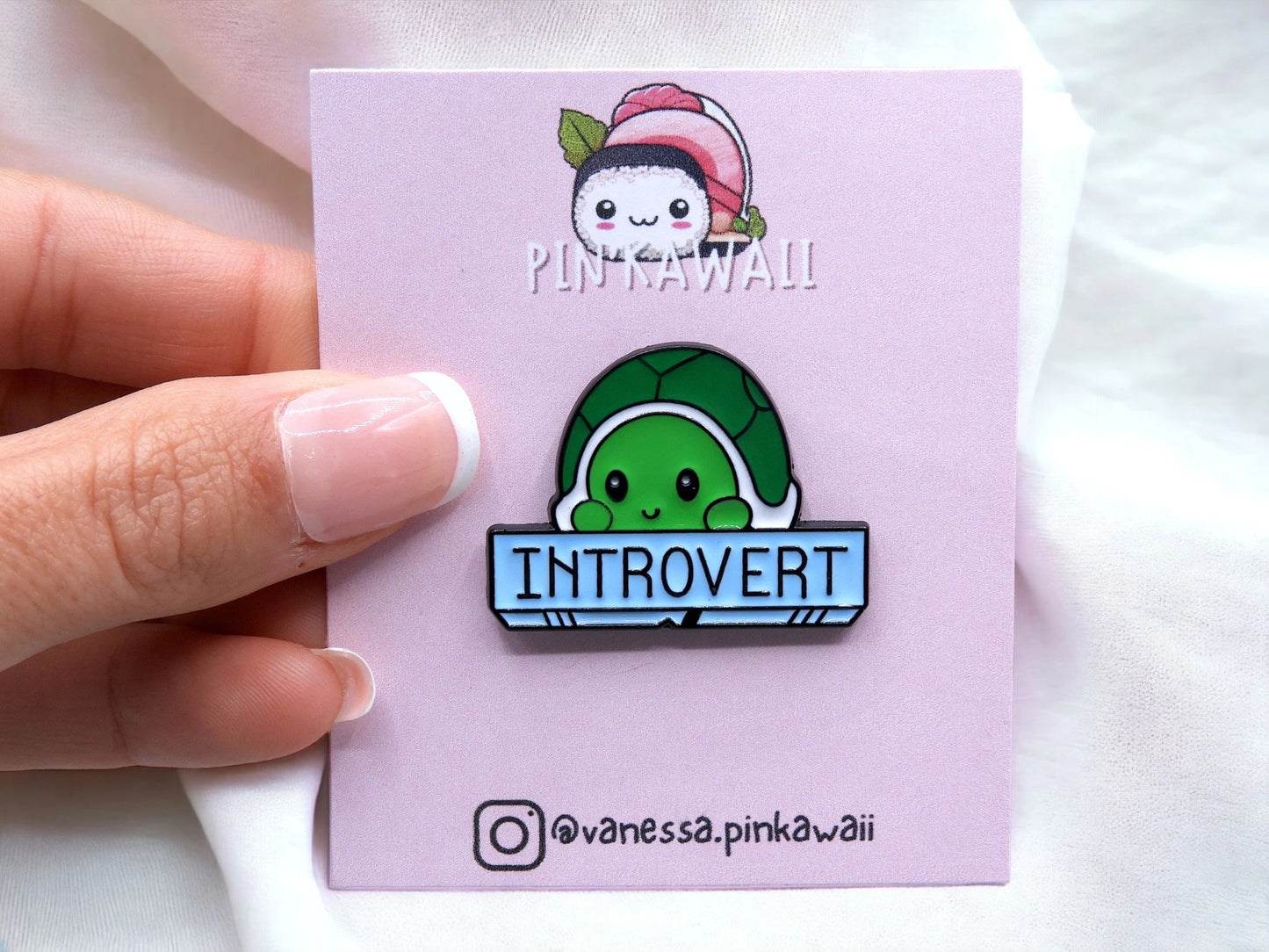 Pin's Broche Email | Tortue Introvert | Introverti Humour | Tortue | Kawaii | Fun | Humour