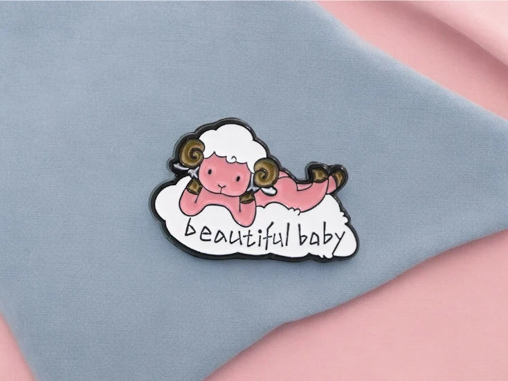 Pin's Broche Email | Mouton sur Nuage | Ange | Humour | Mignon | Fun | Kawaii