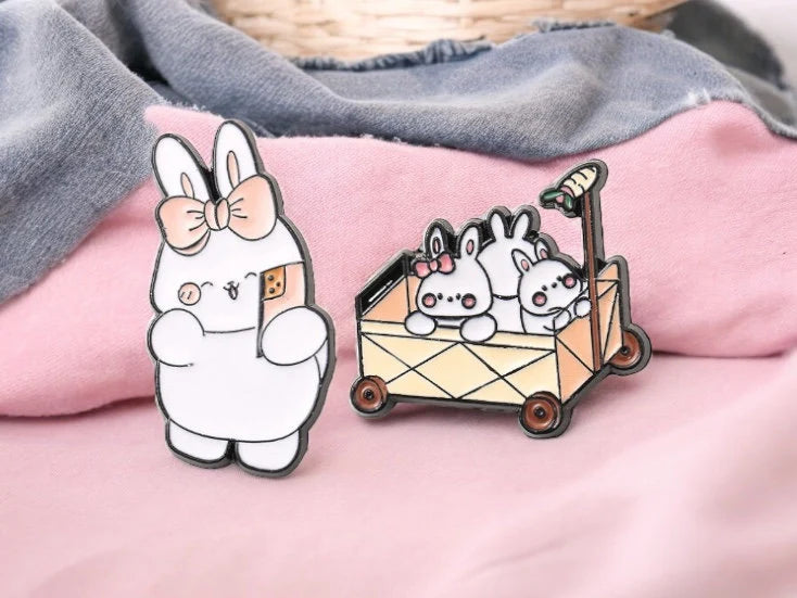 Pin's Broche Email | Lapin Selfie ou Brouette de bébé Lapin | Kawaii | Mignon Dessin Animé