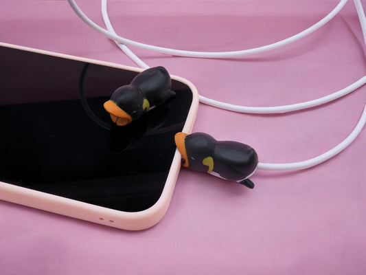 Protection Cable USB ou Chargeur Mobile | Anti- Rupture Manchon | Dispositif Protection |  Pingouin | Animaux Mignons | Silicone