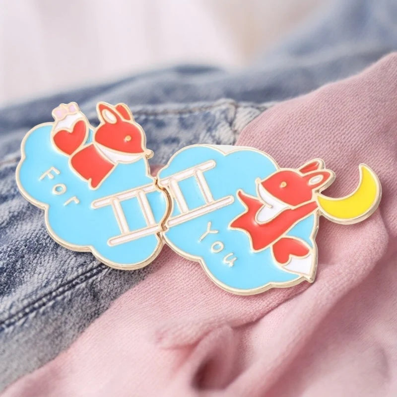 Lot de 2 Pin's Broche Email | A partager | Renard For You couper en 2 | BFF ou Couple | Kawaii | Mignon